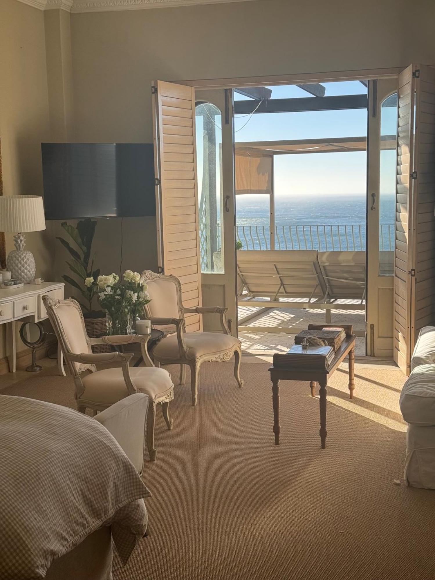 Villa Del Mar: Luxurious Sea View Suite in Bantry Bay Cape Town Exterior photo